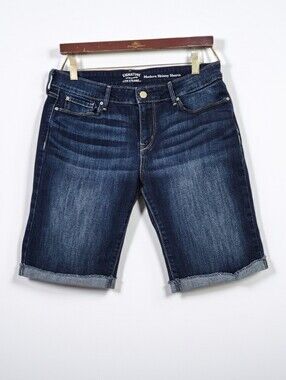 Levi's Signature Cuffed Denim Shorts Size 8